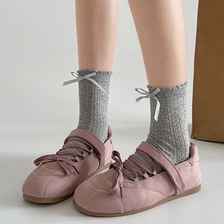 Queen Zoo-Lace-Up Adhesive Strap Flats