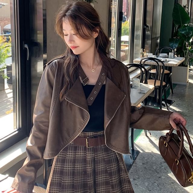 Tzarkozy-Lapel Collar Plain Zip Faux Leather Jacket