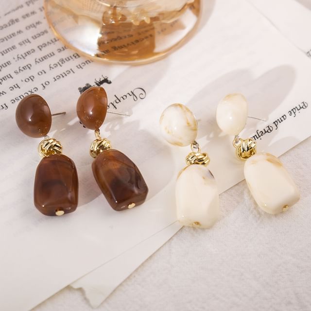 Gaya-Gemstone Dangle Earring