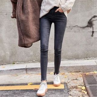 fray skinny jeans