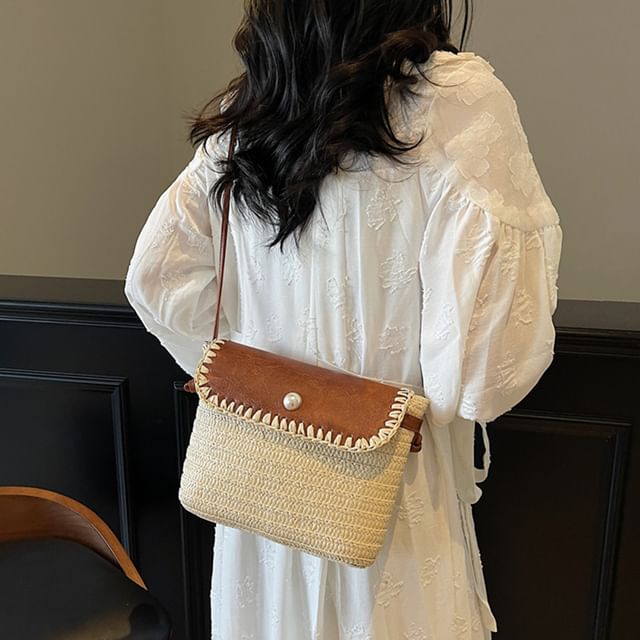 Skyglow-Flap Panel Straw Crossbody Bag