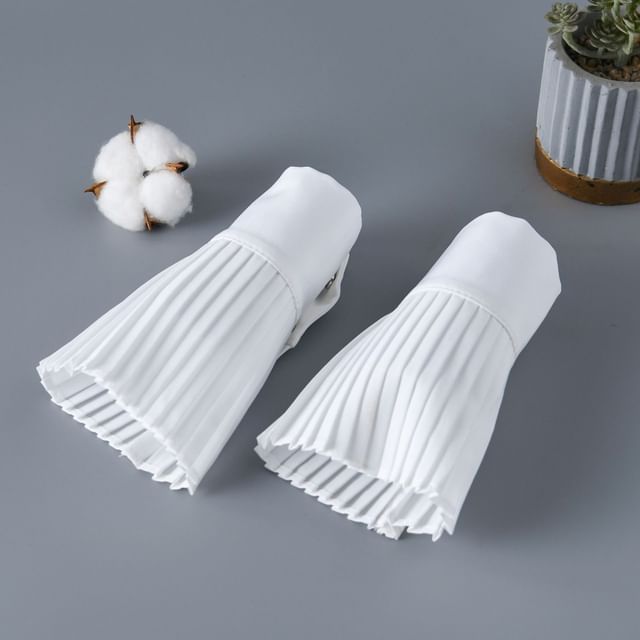 MIOW-Accordion Wrist Cuffs