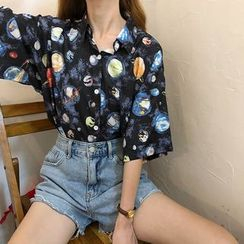 Clover's Wish - Elbow-Sleeve Planet Printed Shirt