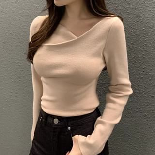 Coris-Long Sleeve Asymmetrical Neck Plain Knit Top