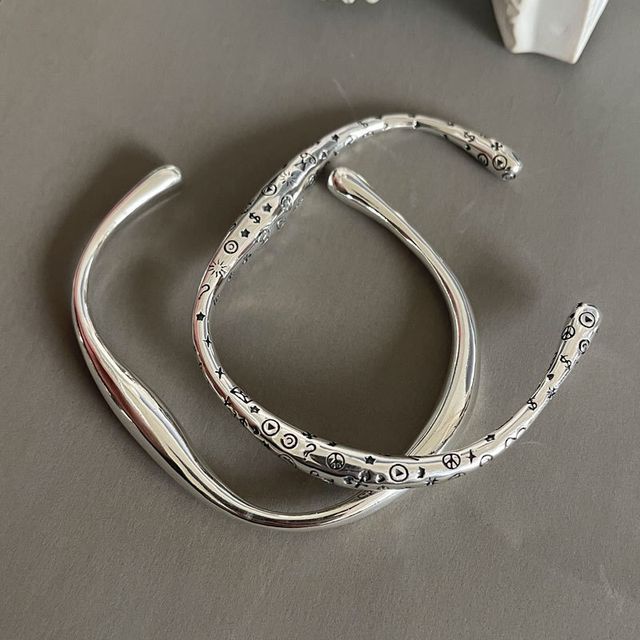 Fireflicka-Irregular Sterling Silver Open Bangle