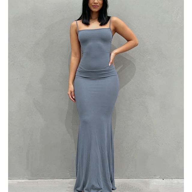 Honet-Spaghetti Strap Maxi Sheath Dress