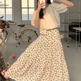 Everose-Short-Sleeve Puffed Plain Blouse