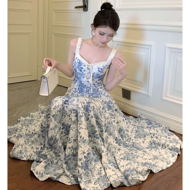 Alfie Sleeveless Floral Print Slim-Fit A-Line Dress YesStyle