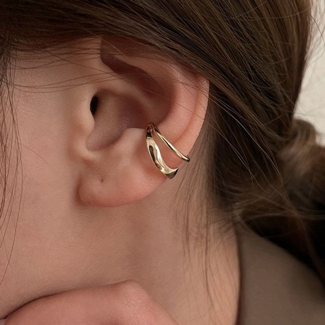Hansha-Layered Alloy Cuff Earring