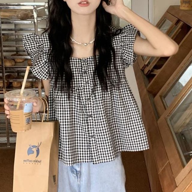 Fabricino-Short-Sleeve Gingham Ruffle Blouse
