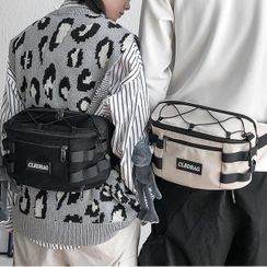 EAVALURE - Nylon Zip Sling Bag EAVALURE - Nylon Zip Sling Bag