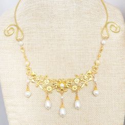 Paparazzi - Faux Pearl Fringed Alloy Necklace