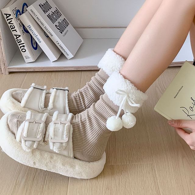 MOGLA-Fleece Panel Pom Pom Socks