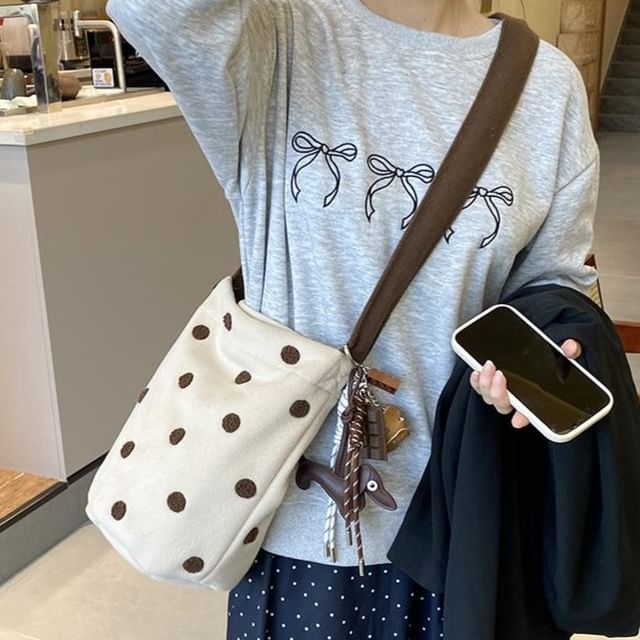 Cutie Pie-Polka Dot Bucket Bag