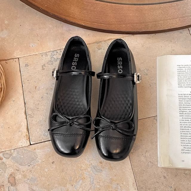 Queen Zoo - Ribbon Accent Mary Jane Flats | YesStyle