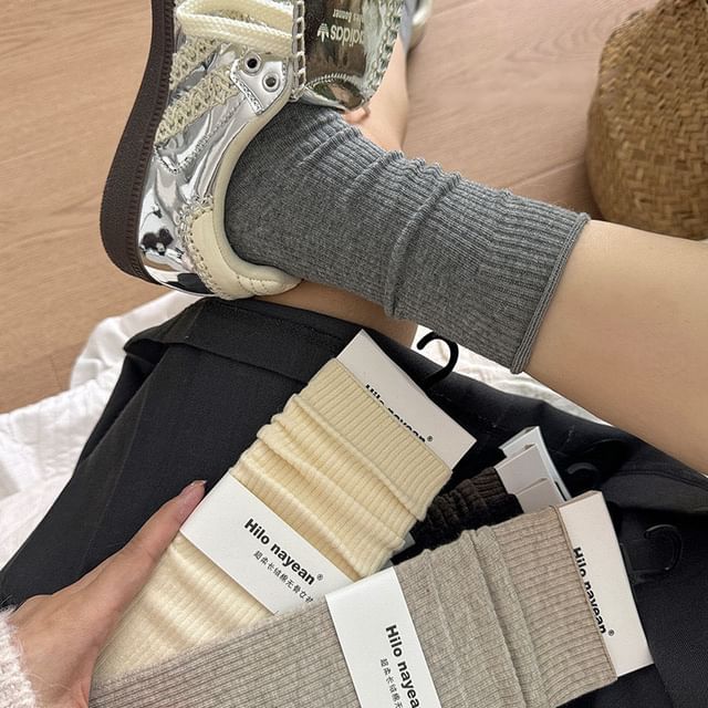 Gentiana-Plain Crew Socks