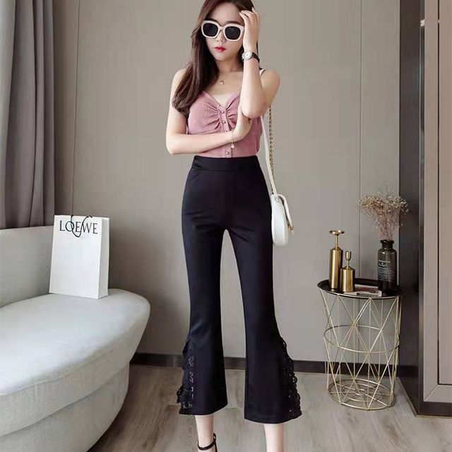 Everose-Lace Trim Slit Cropped Bootcut Pants