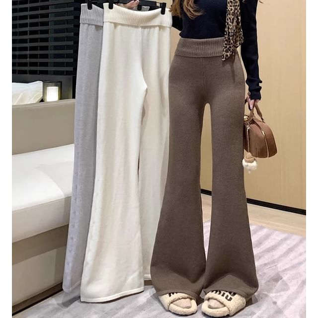Trendycas-High Rise Plain Knit Flared Pants