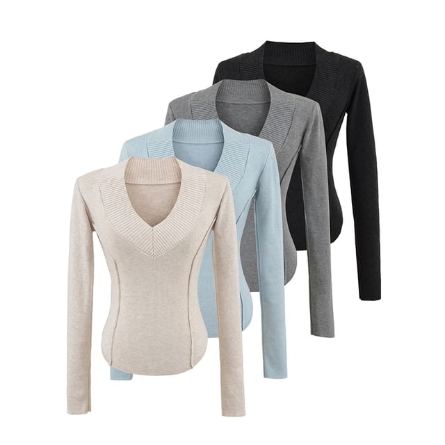 Ulark-Long-Sleeve V-Neck Padded-Shoulder Knit Top