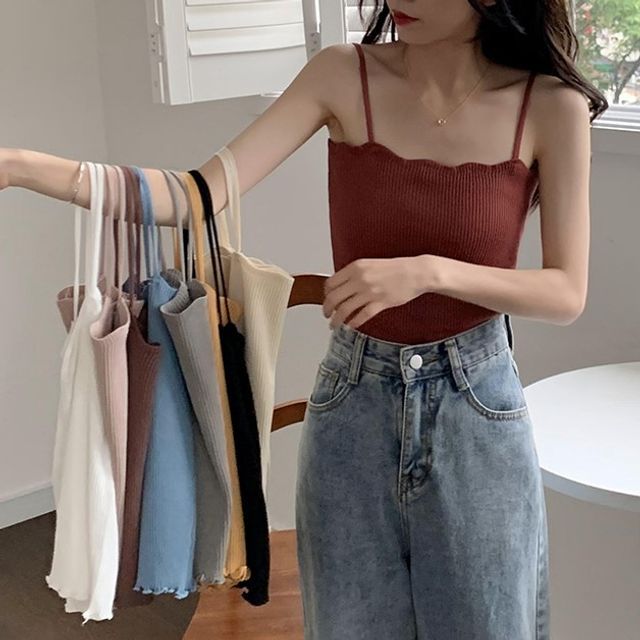Yako-Scallop Trim Camisole Top