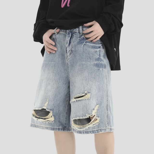 INStudio-Mid Rise Distressed Denim Shorts
