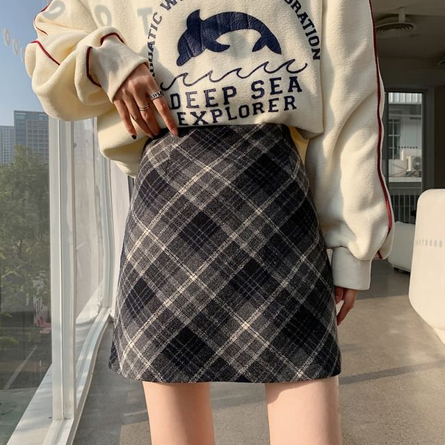 High waisted plaid skirt discount