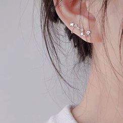 Hansha - 925 Sterling Silver Star Earring Hansha - 925 Sterling Silver Star Earring