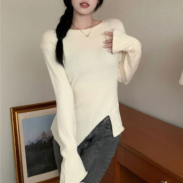 Allinya-Round Neck Plain Asymmetrical Sweater
