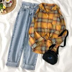 HXT - Plaid Shirt / Straight-Cut Jeans HXT - Plaid Shirt / Straight-Cut Jeans