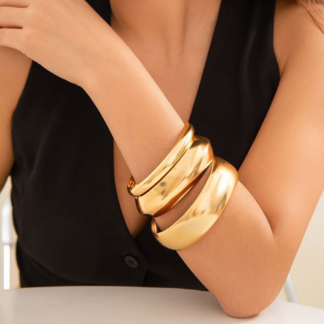 Gemsha-Plain Metal Bangle Various Designs