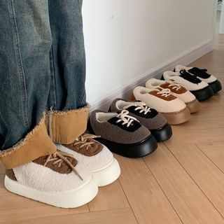 Honkizz-Platform Two Tone Lace-Up Fleece Shoes