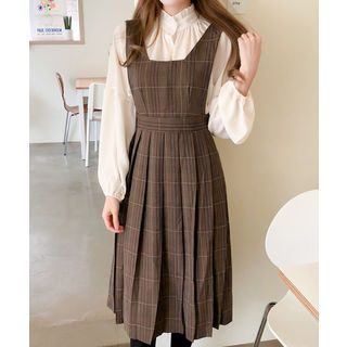 jumper dress with frill