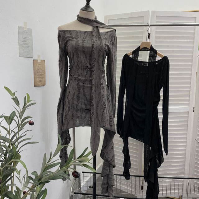 Allinya-Set Long-Sleeve Off-Shoulder Plain Asymmetrical Distressed Ruched T-Shirt Skinny Scarf