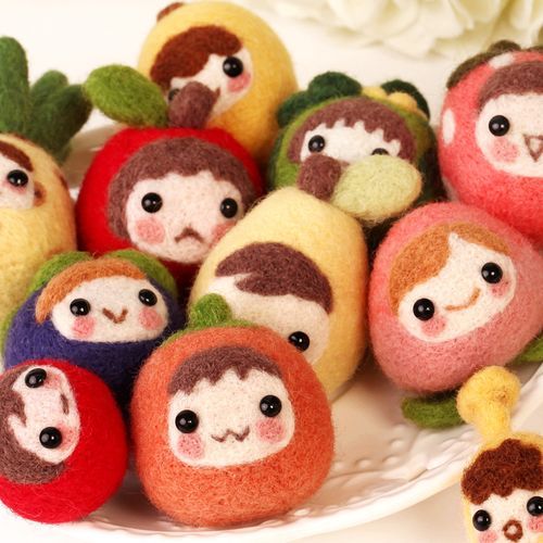 Felted Fruit DIY Kit, Wool Felt Fruit Kit, Needle Felting Kit, Wool Felting  Kit, Fruit Keychain DIY Kit, Craft Kit, Felting Supplies 