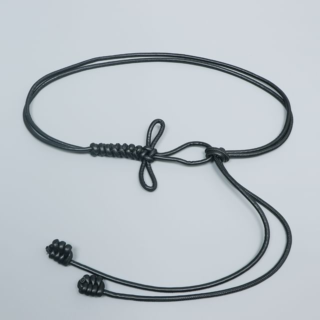 Poyol-Layered Faux Leather Belt