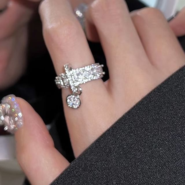 Sharkkira-Rhinestone Thick Ring