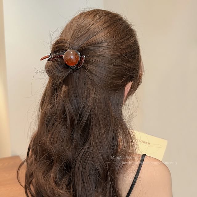 Jael-Ball Twisted Hair Clip