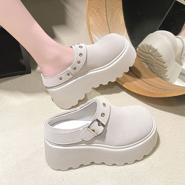 Sleeko-Platform Plain Clogs