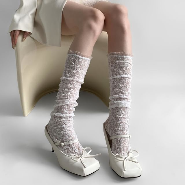 Desperim-Plain Frill Trim Lace Knee High Socks