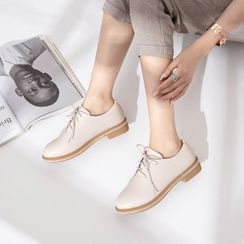 Martha - Faux Leather Lace Up Oxford Shoes Martha - Faux Leather Lace Up Oxford Shoes