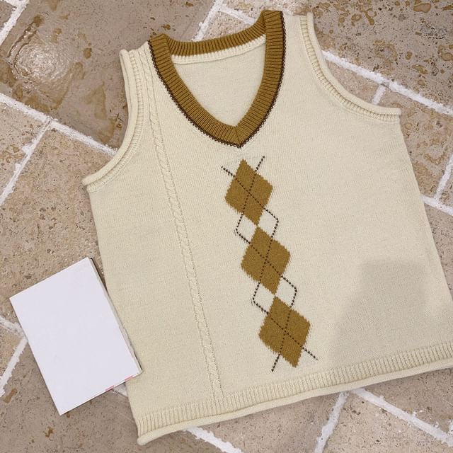 Glotto-V-Neck Argyle Sweater Vest