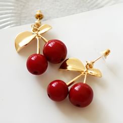 Cometto - Cherry Earrings / Clip-On Earrings