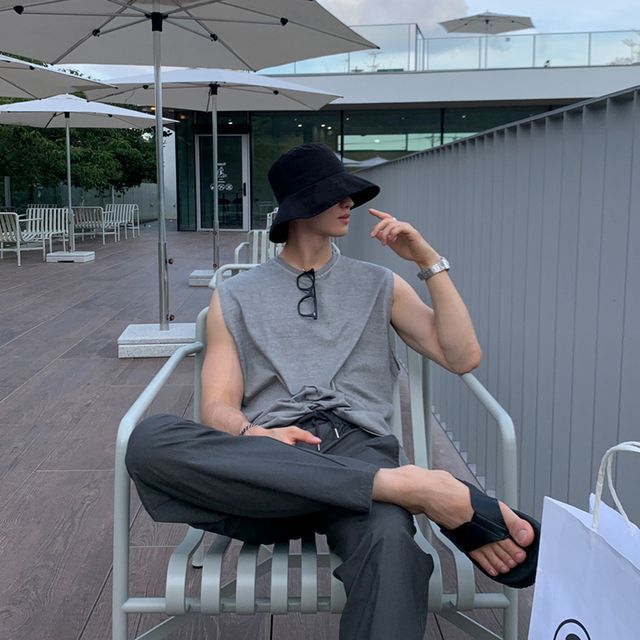 MRCYC-Sleeveless Crew Neck Plain T-Shirt