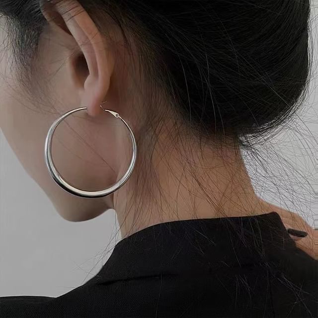 Sharkkira-Alloy Hoop Earring