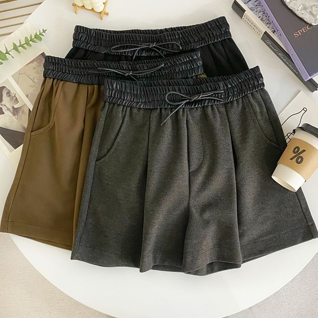 Iasia-Drawstring Waist Wide Leg Shorts