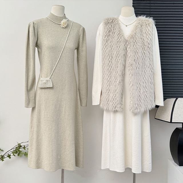 Lemongrass-Basic Mock-Neck Knit Dress in 6 Colors