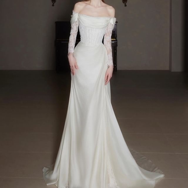 DreesHouse - Long-Sleeve Off-Shoulder Lace Panel A-Line Wedding Gown |  YesStyle