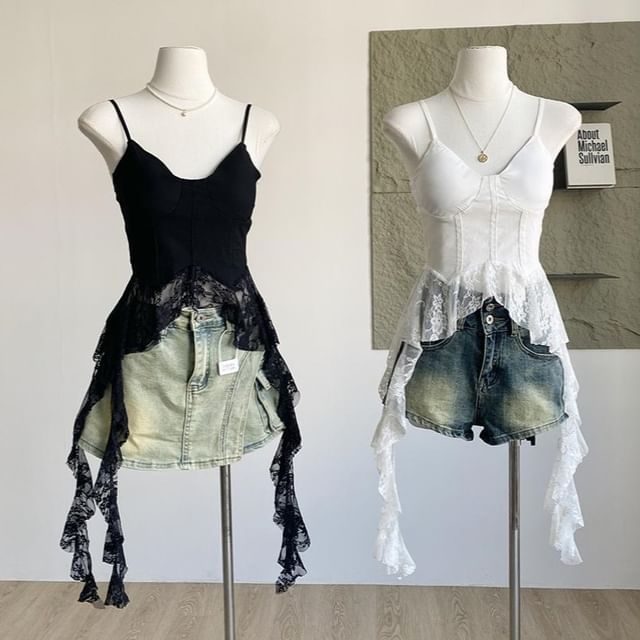 DIYI-Spaghetti Strap Lace-Trim Padded Cami Top