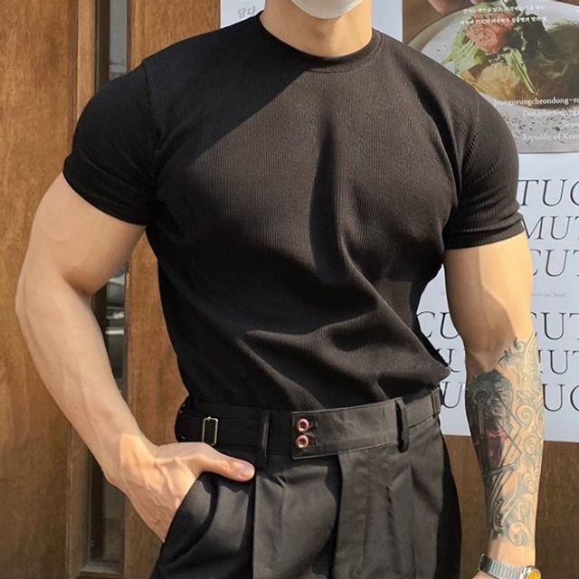 Okwano-Short-Sleeve Crew Neck Plain Knit Top