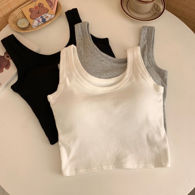 Yako-Scoop Neck Plain Crop Tank Top